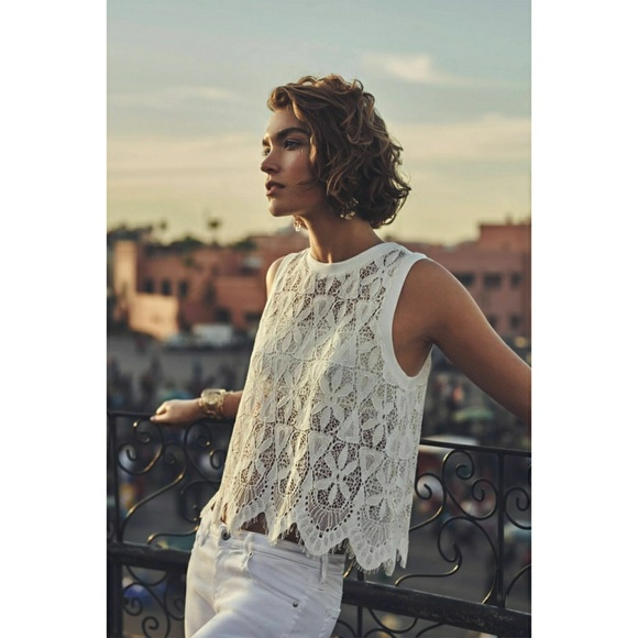 Anthropologie Tops - NWT Deletta Anthropologie Scalloped White Lace Top